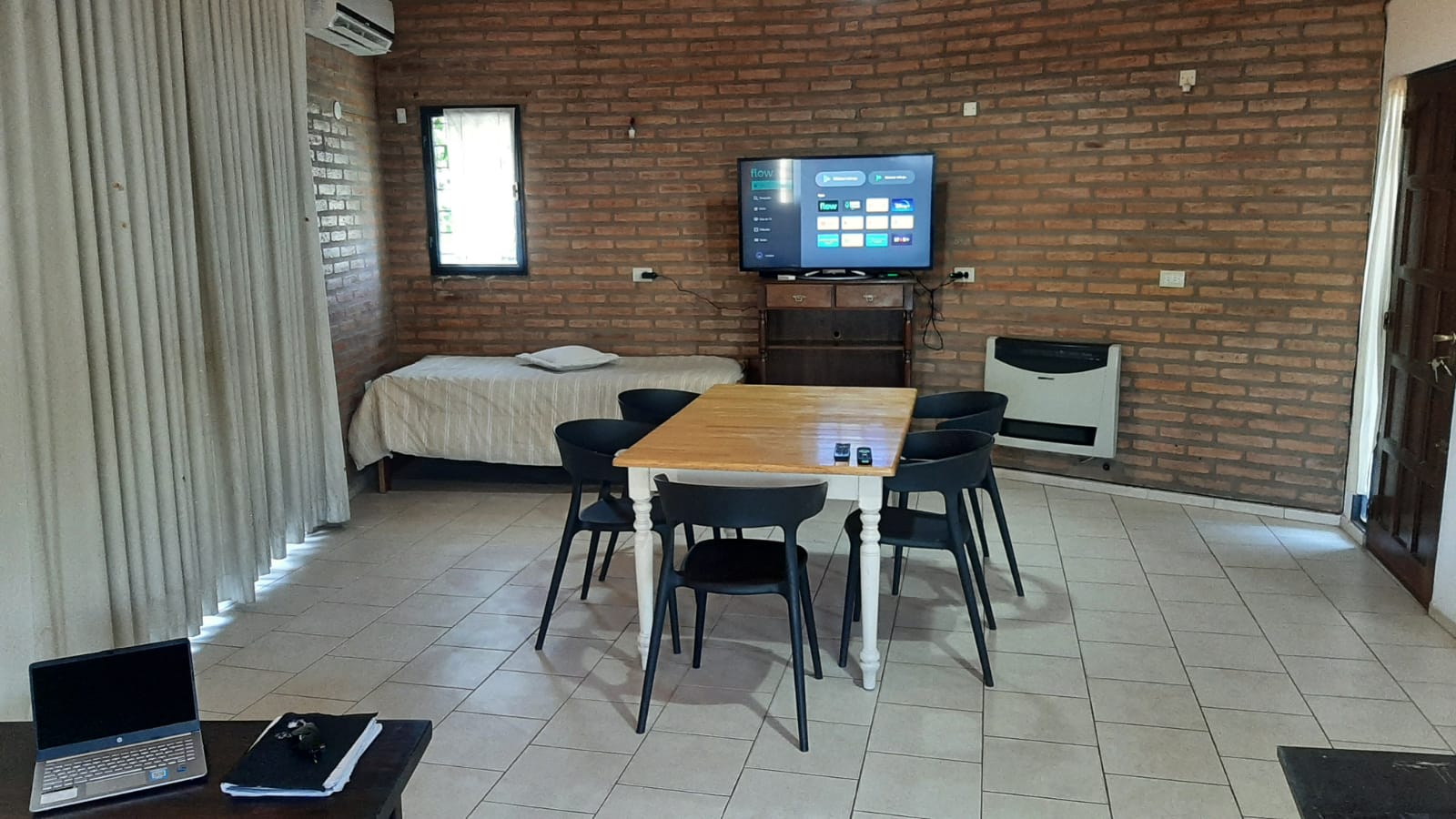 CARLOS PAZ-BARRIO LA QUINTA,