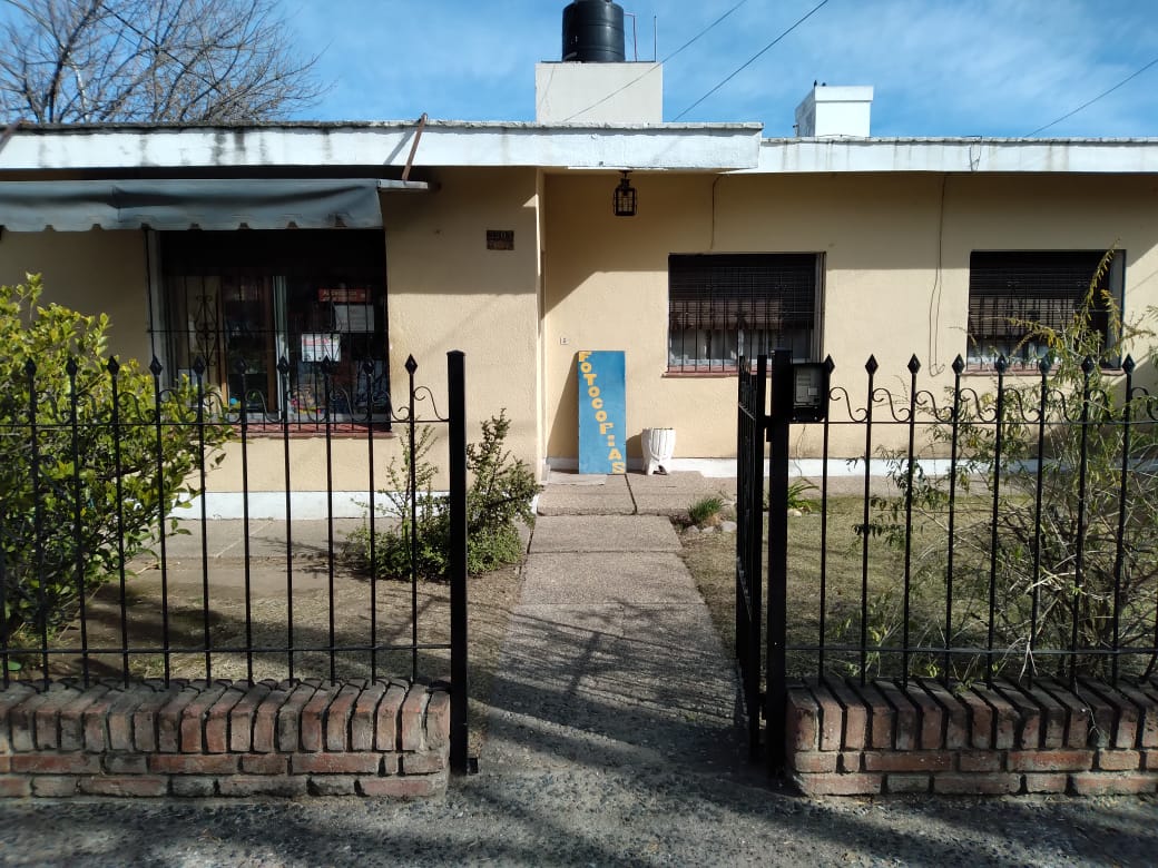 Vendo casa en Villa Belgrano...