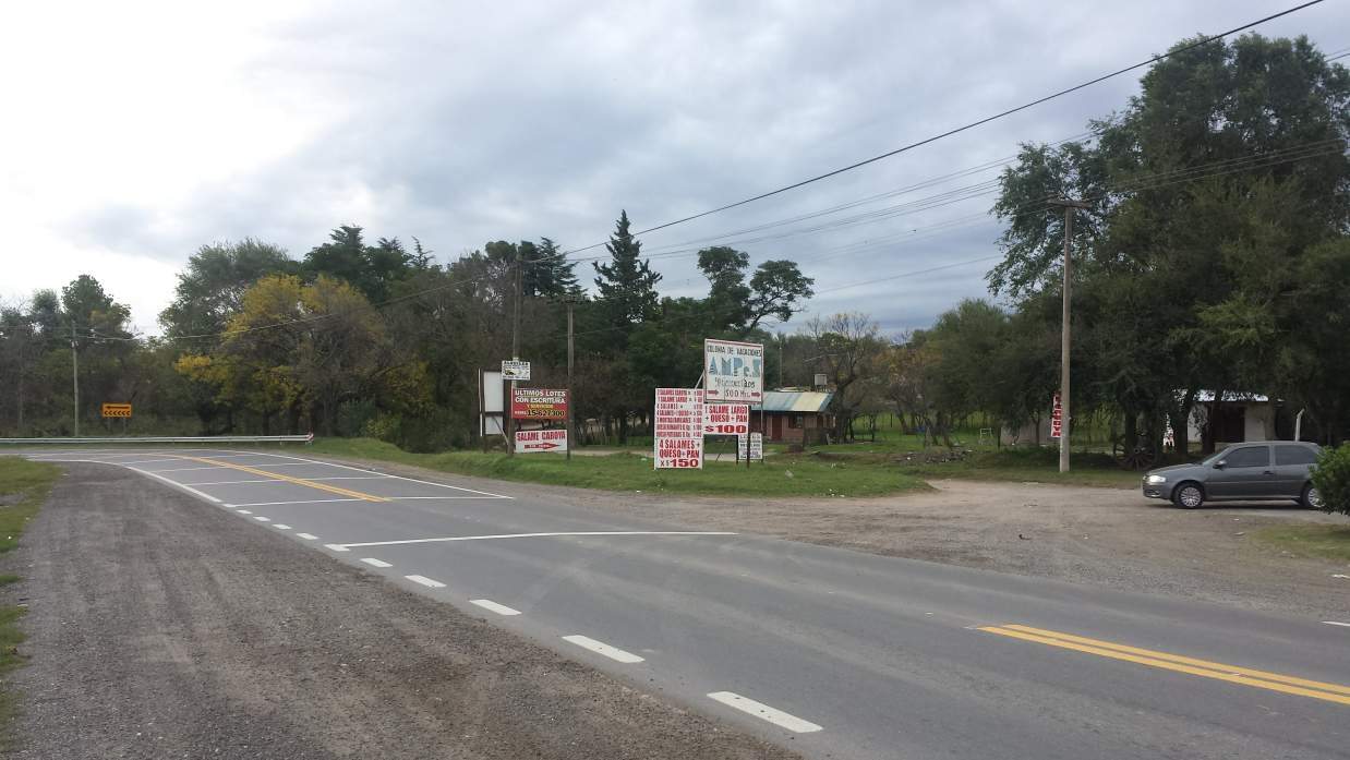 Vendo lote en Molinari con escritura.-