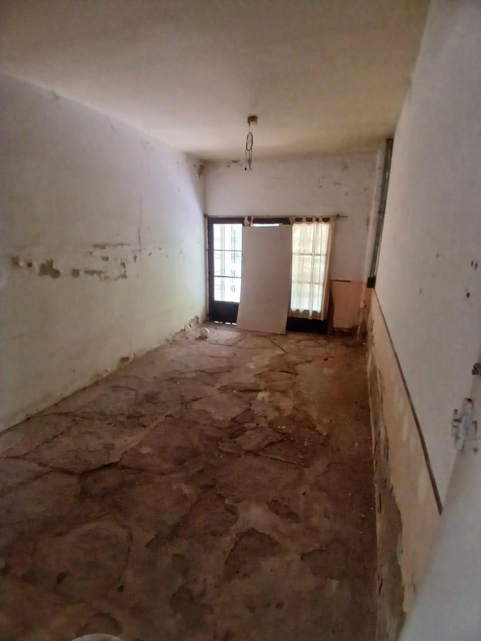 VENTA CASA VELEZ SARSFIELD OPORTUNIDAD