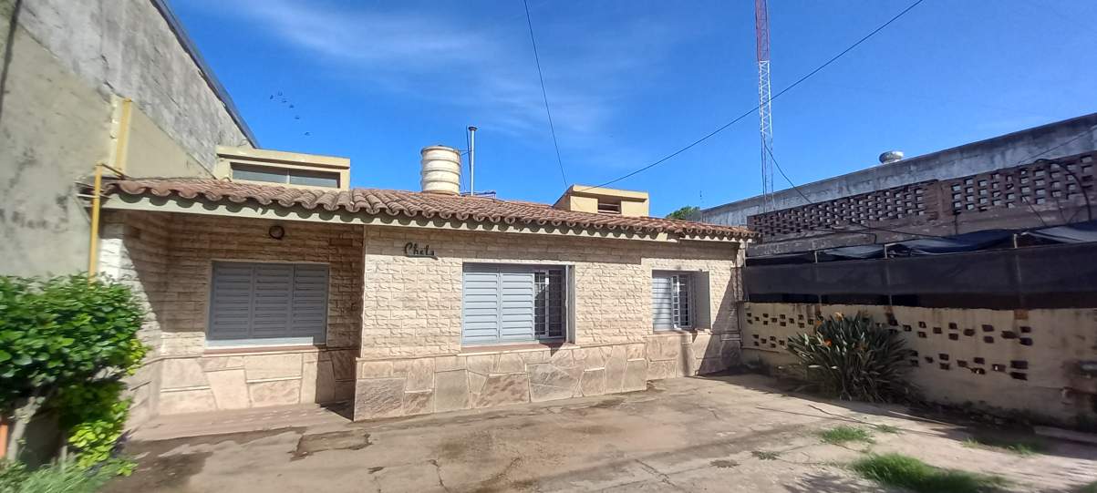 SE VENDE CASA EN B VILLA EL LIBERTADOR