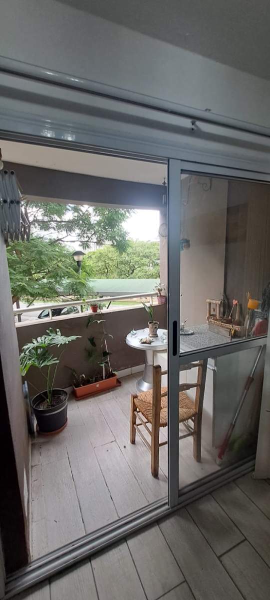 INVIERTA EN DEPTO CON COCHERA  DE 23 DORMITORIOS A CUADRAS DE NUEVA CORDOBA