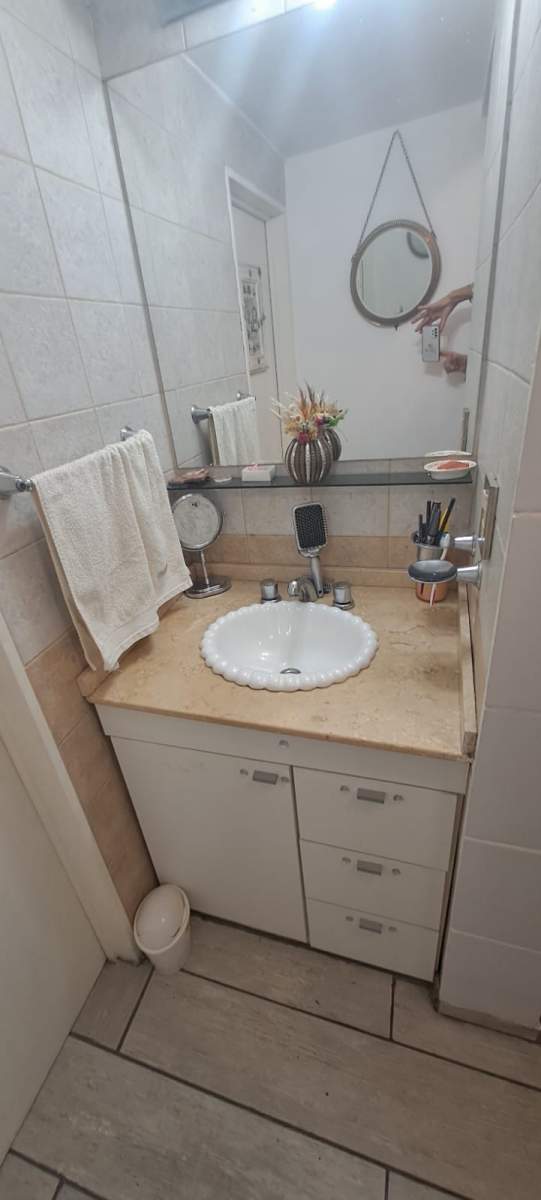 INVIERTA EN DEPTO CON COCHERA  DE 23 DORMITORIOS A CUADRAS DE NUEVA CORDOBA