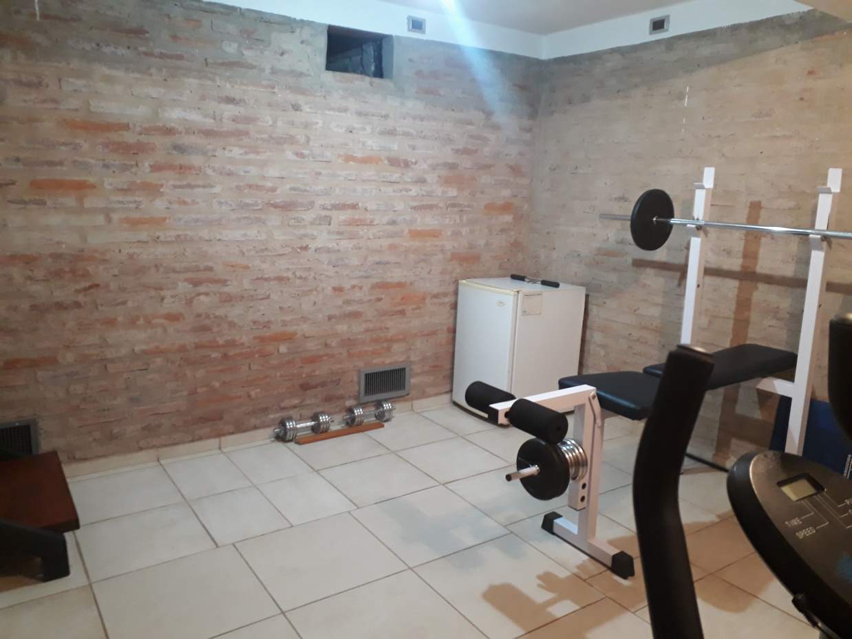 GRANJA DE FUNES - Venta Casa 3 dorm.