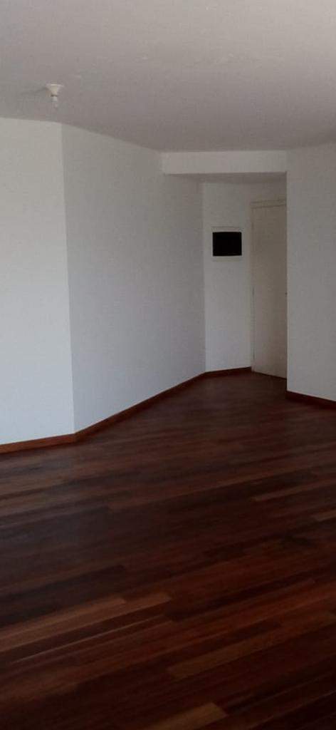 DEPARTAMENTO  EN  VENTA- CASONAS DEL GOLF- VILLA ALLENDE -CÓRDOBA