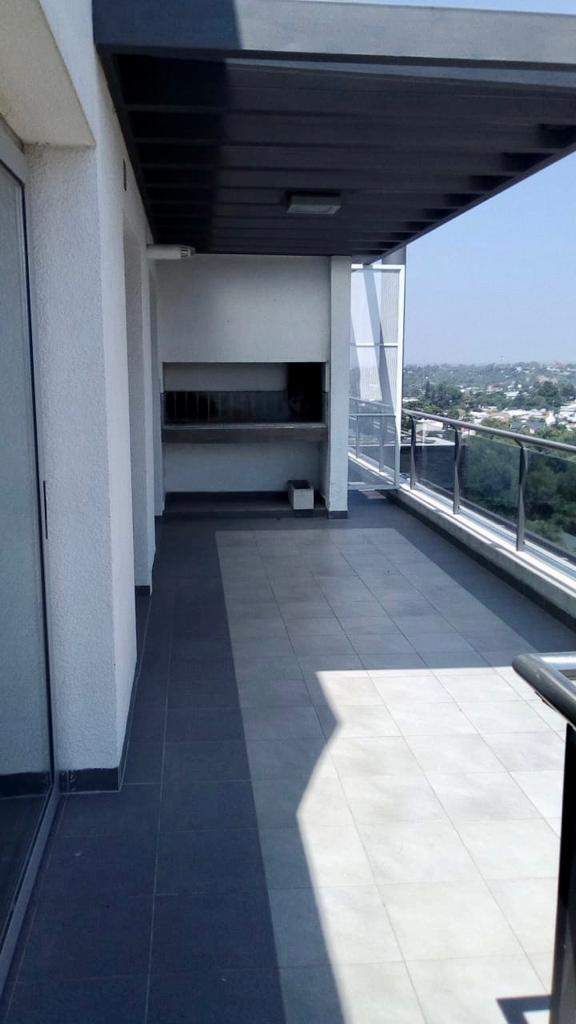 DEPARTAMENTO  EN  VENTA- CASONAS DEL GOLF- VILLA ALLENDE -CÓRDOBA
