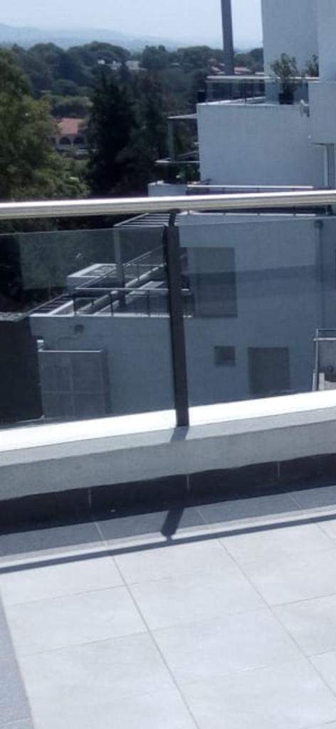 DEPARTAMENTO  EN  VENTA- CASONAS DEL GOLF- VILLA ALLENDE -CÓRDOBA