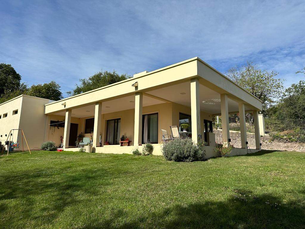 Casa en Venta- Unquillo - Centro