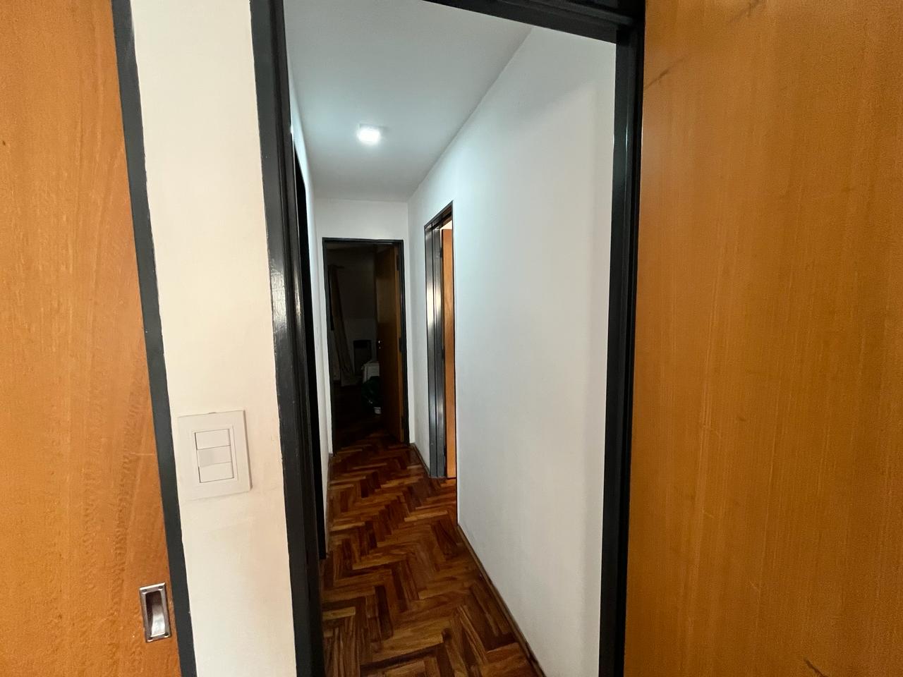 Vendo dpto de dos dormitorios...