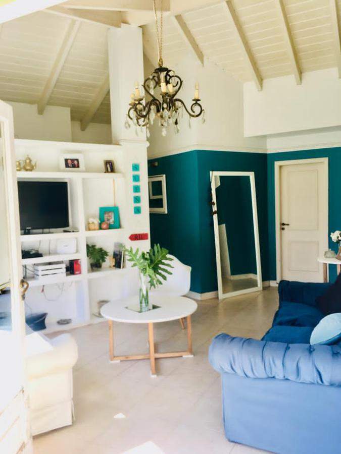 CASA EN VENTA -VILLA ALLENDE - BARRIO CERRADO LA PALOMA