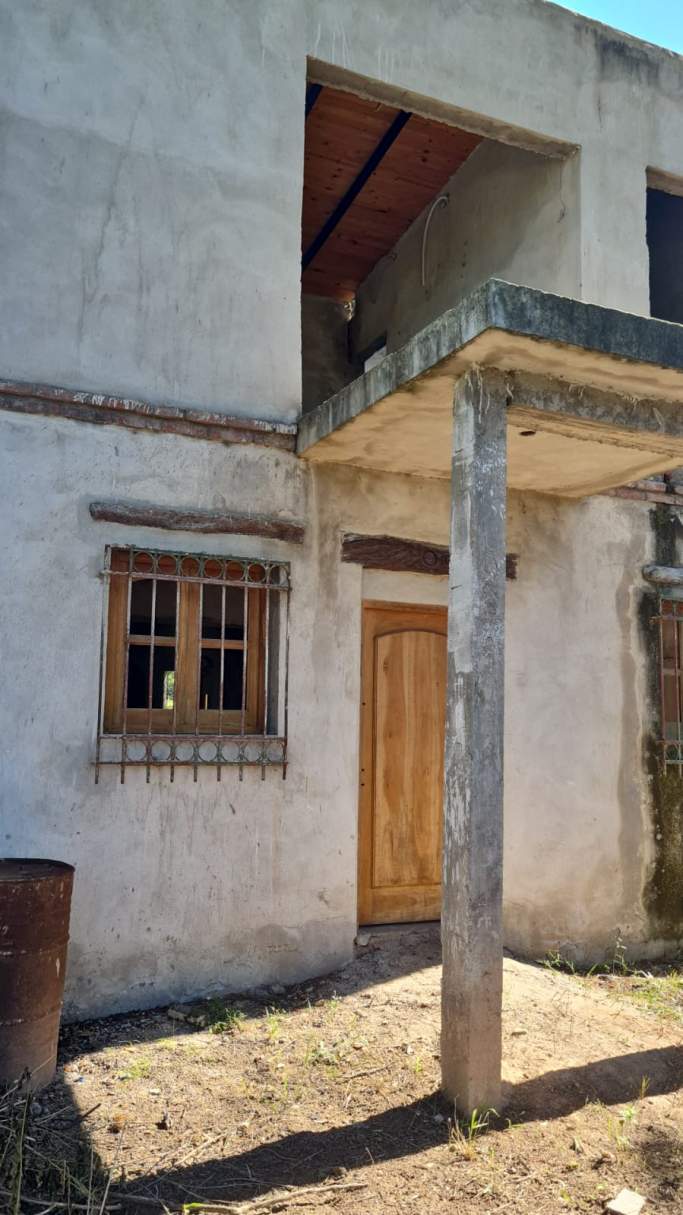 CASA A TERMINAR LA DONOSA CAMINO ALTA GR