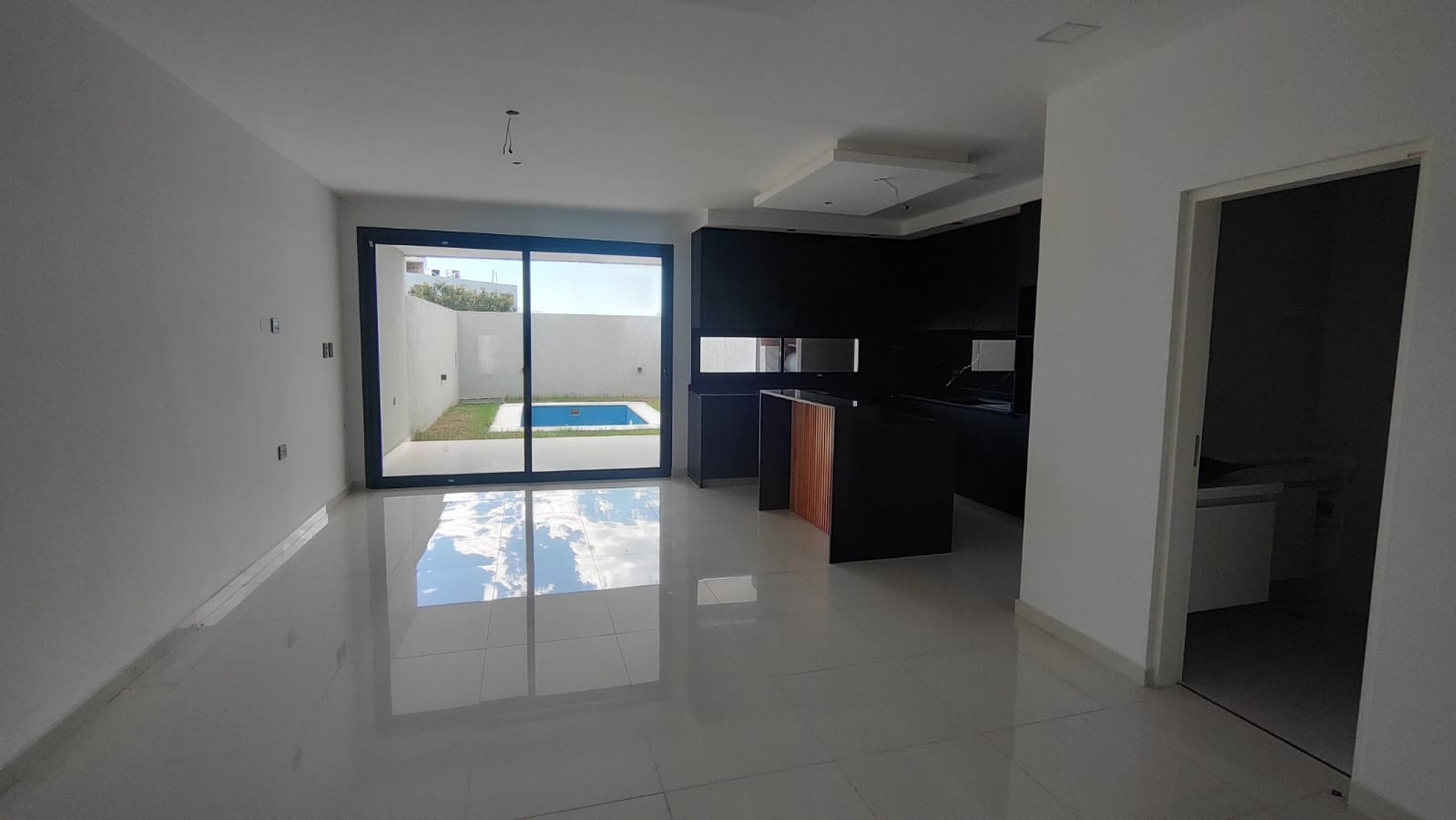 Riberas de Manantiales - Venta Duplex 3 dorm.