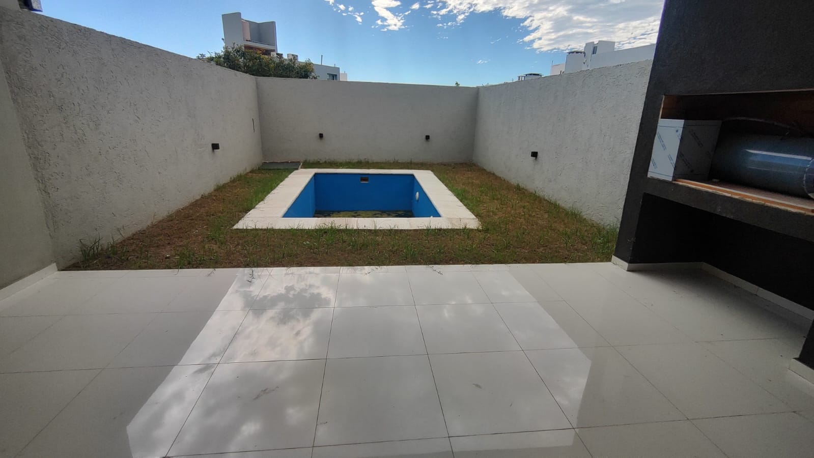 Riberas de Manantiales - Venta Duplex 3 dorm.