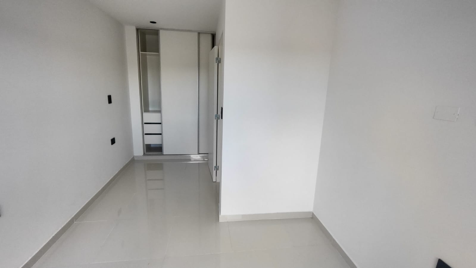 Riberas de Manantiales - Venta Duplex 3 dorm.