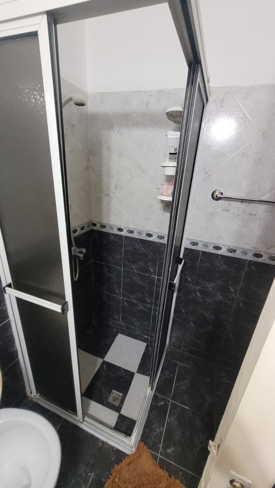 CASA. VENTA. 4 HABITACIONES. RÍO TERCERO.