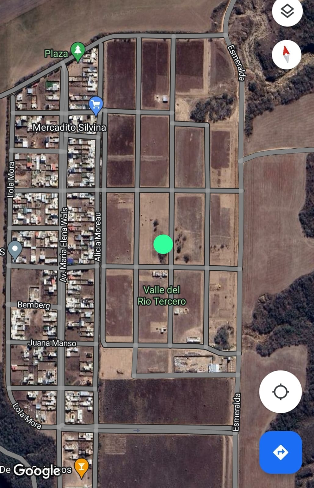 TERRENO EN VENTA . 10X30M. VALLE DEL RÍO, RÍO TERCERO.