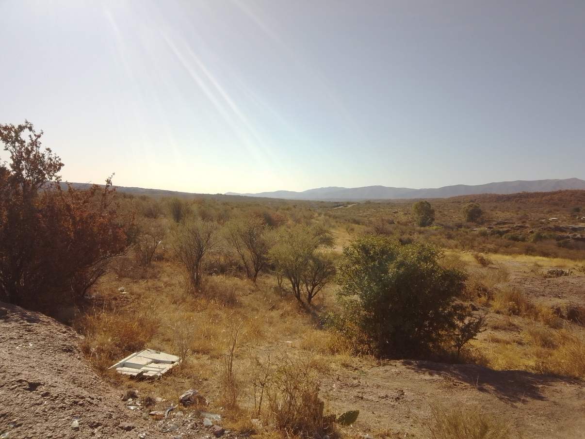 Oportunidad. Gran lote con increibles vistas. Excelente ubicación