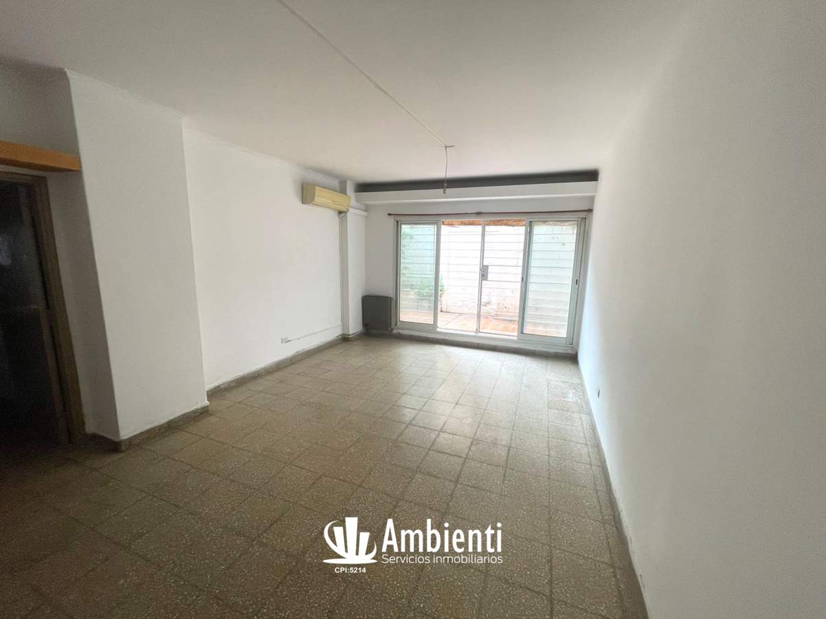 Oportunidad! DEPARTAMENTO CÉNTRICO 2 DORM. (Muy Silencioso)