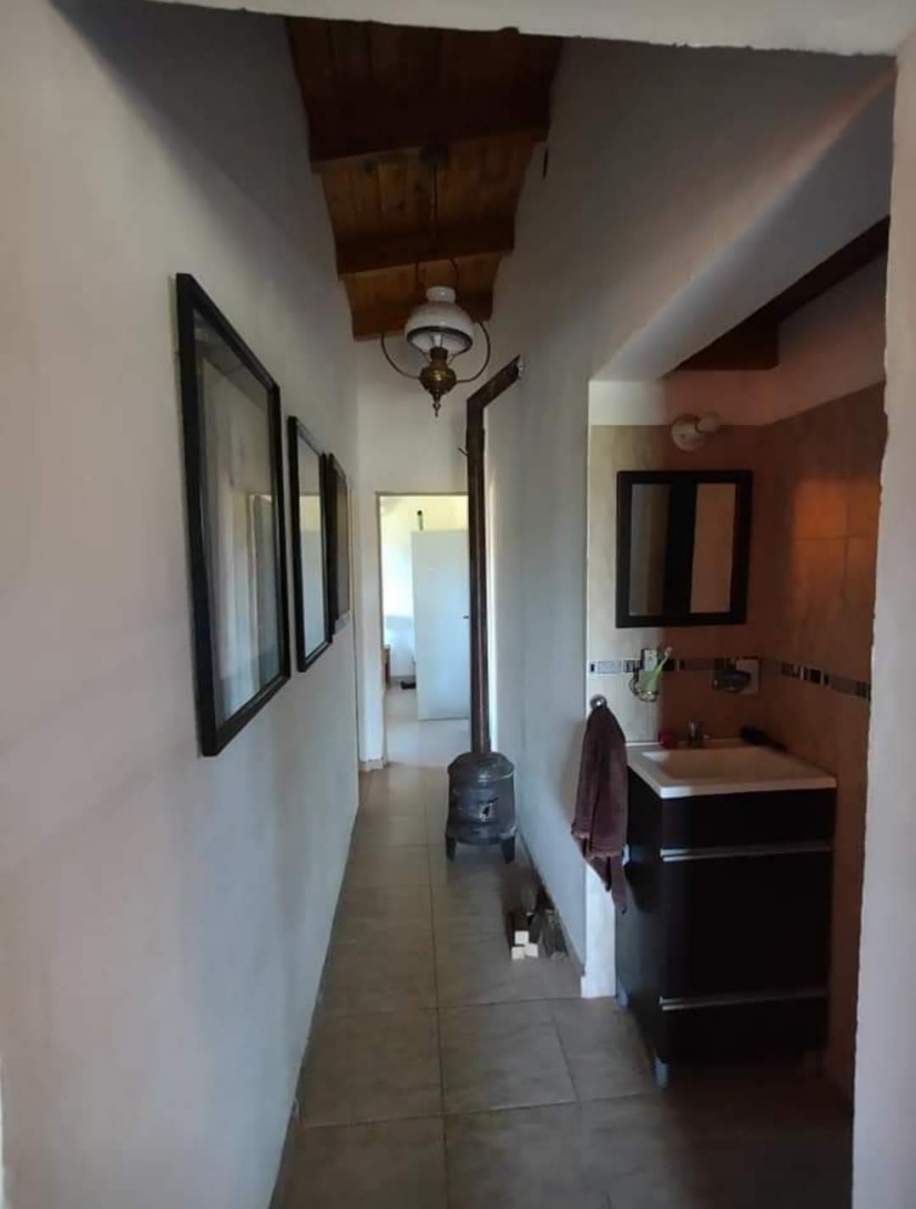 Venta Casa, 2 Dorm. Gran Terreno De 1200m2