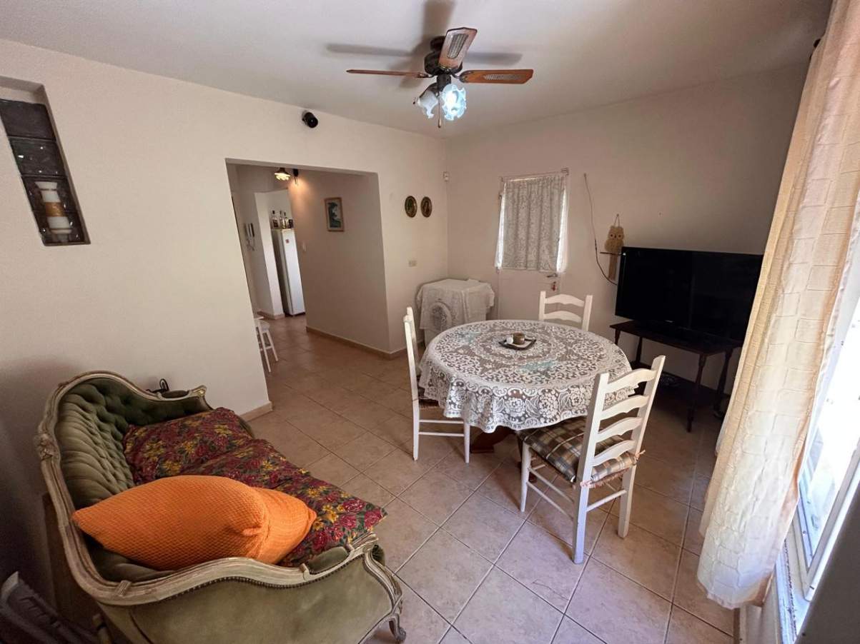 SE VENDE IMPORTANTE CASA VILLA SUIZA CARLOS PAZ