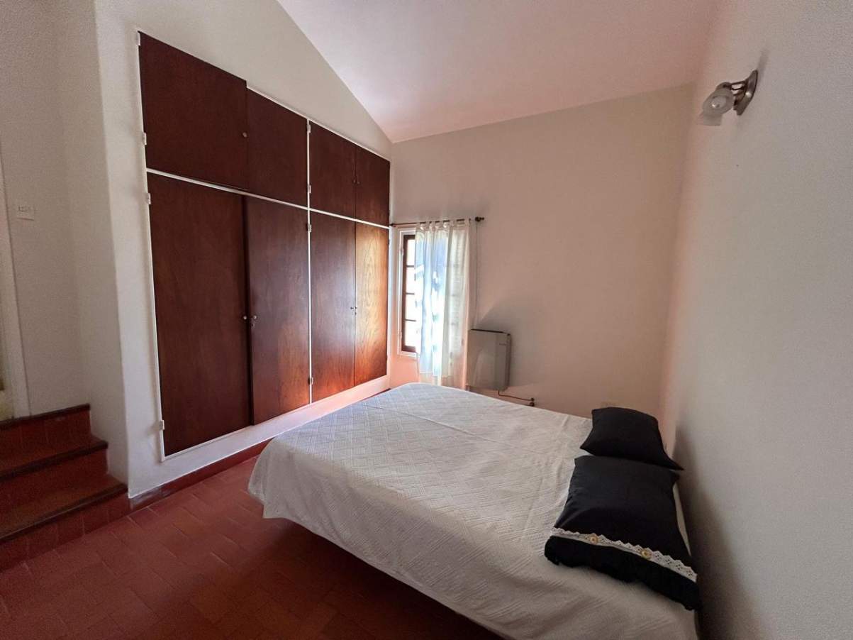 SE VENDE IMPORTANTE CASA VILLA SUIZA CARLOS PAZ
