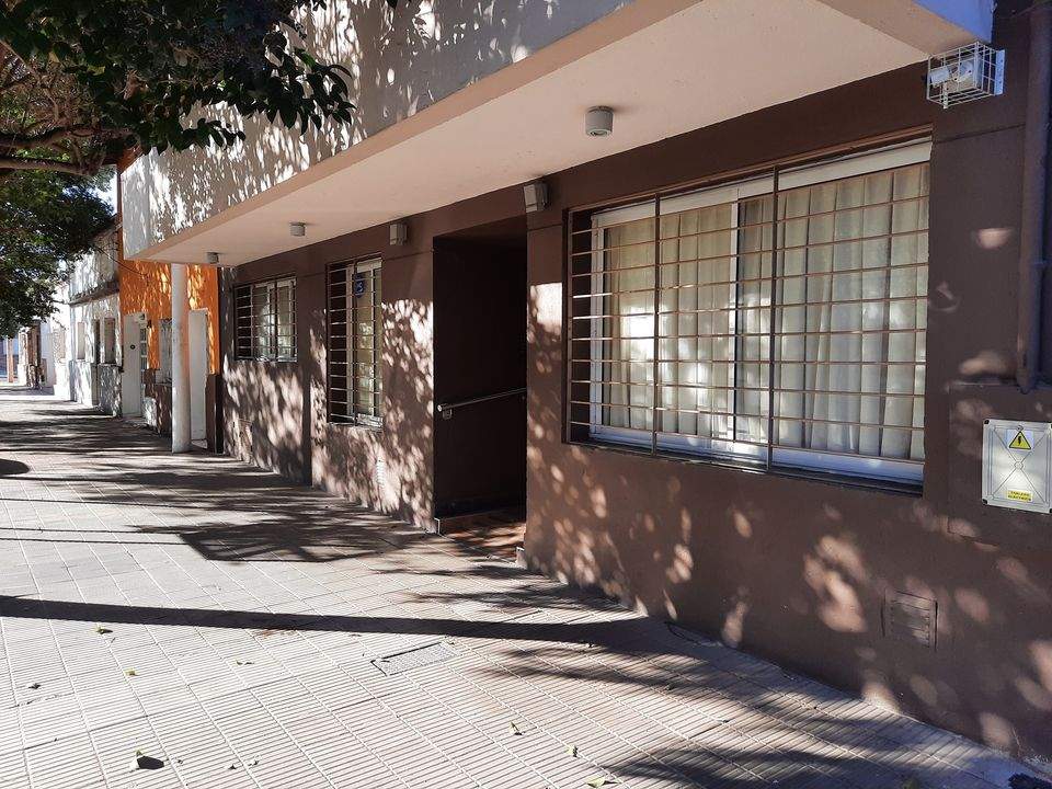 SE VENDE DUPLEX 2 dorm Barrio ALTA CORDOBA