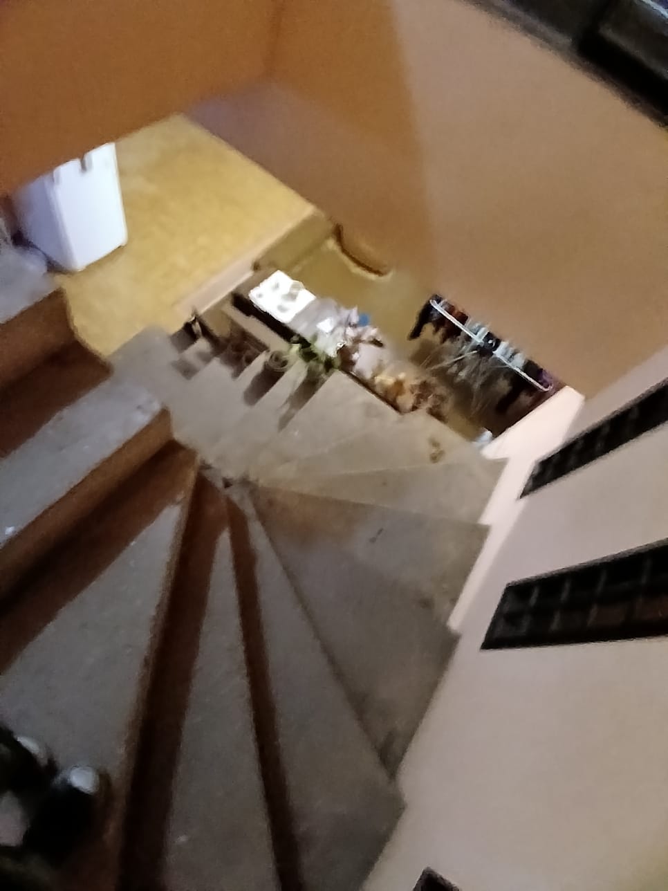 VENTA DE CASA 8 DORMITORIOS VILLA ALLENDE