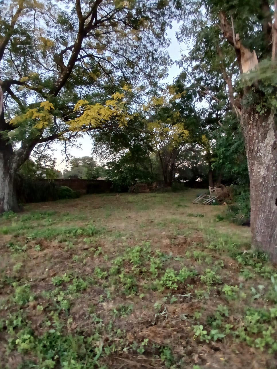 VENTA DE CASA 8 DORMITORIOS VILLA ALLENDE