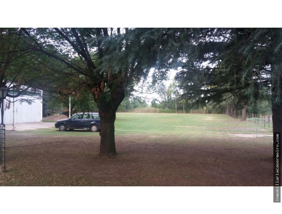 SE VENDE UNA HECTÁREA MÁS DOS CASAS Y UN GALPÓN EN ANISACATE.