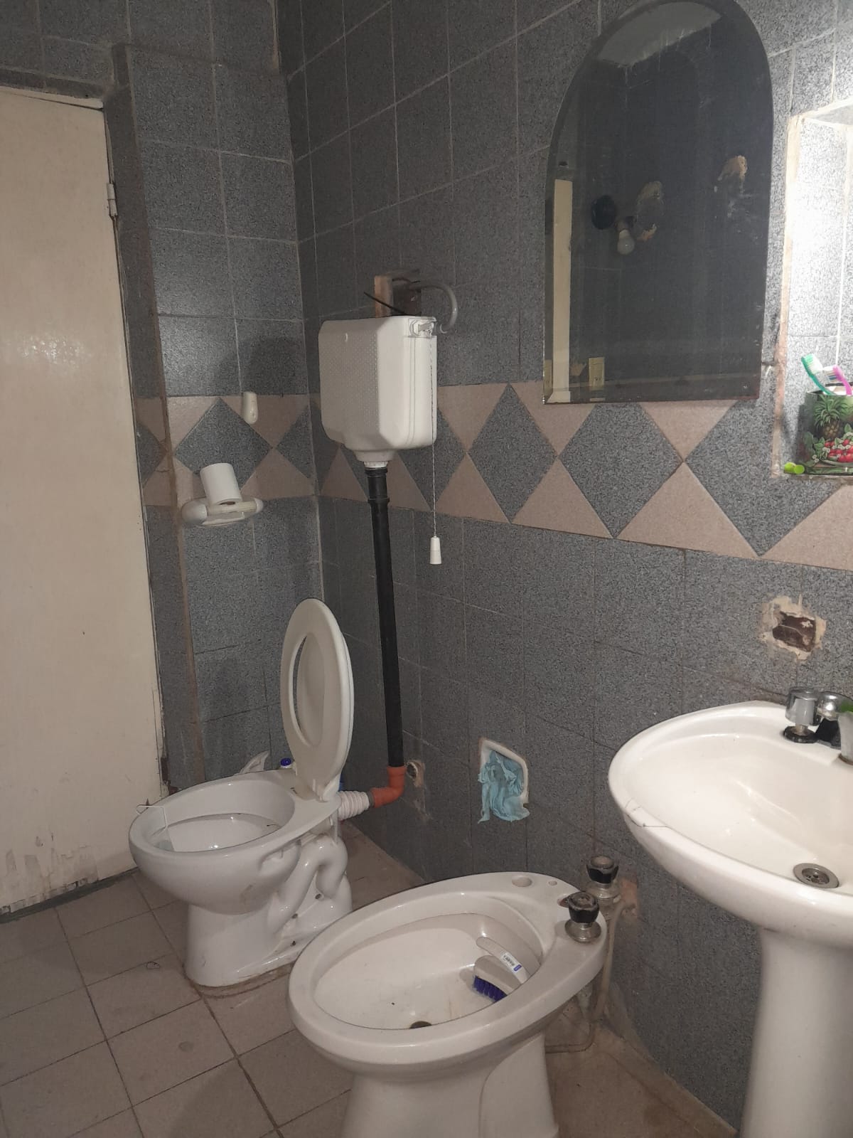 SE VENDE 2 DEPARTAMENTOS EN B° CONGRESO  LIQUIDAMOS!!!