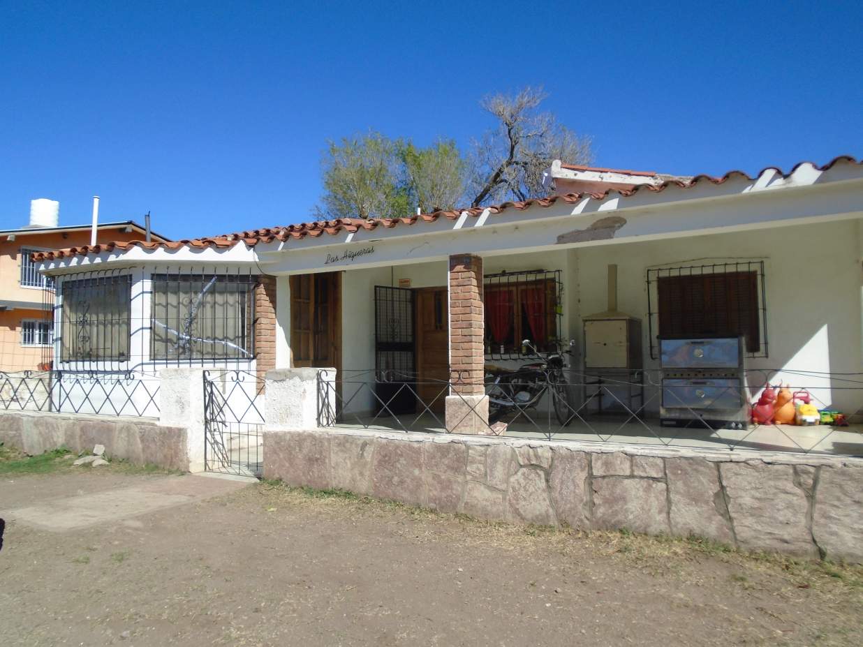 VENTA CHALET-CAPILLA DEL MONTE-B° BALUMBA