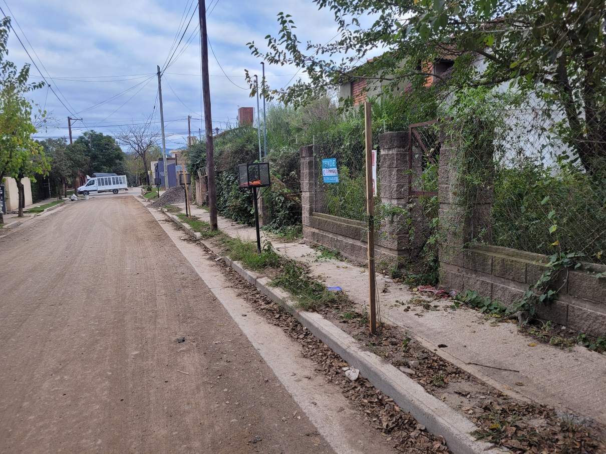 Venta Terreno en Unquillo. De 400 M2 Muy Facil Acceso