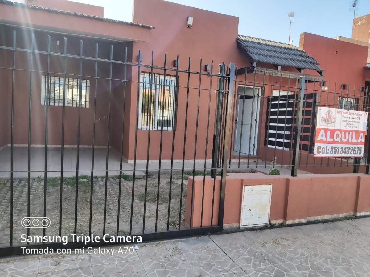 DUPLEX EN ALQUILER EN NUEVO POETA LUGONES TRES DORM