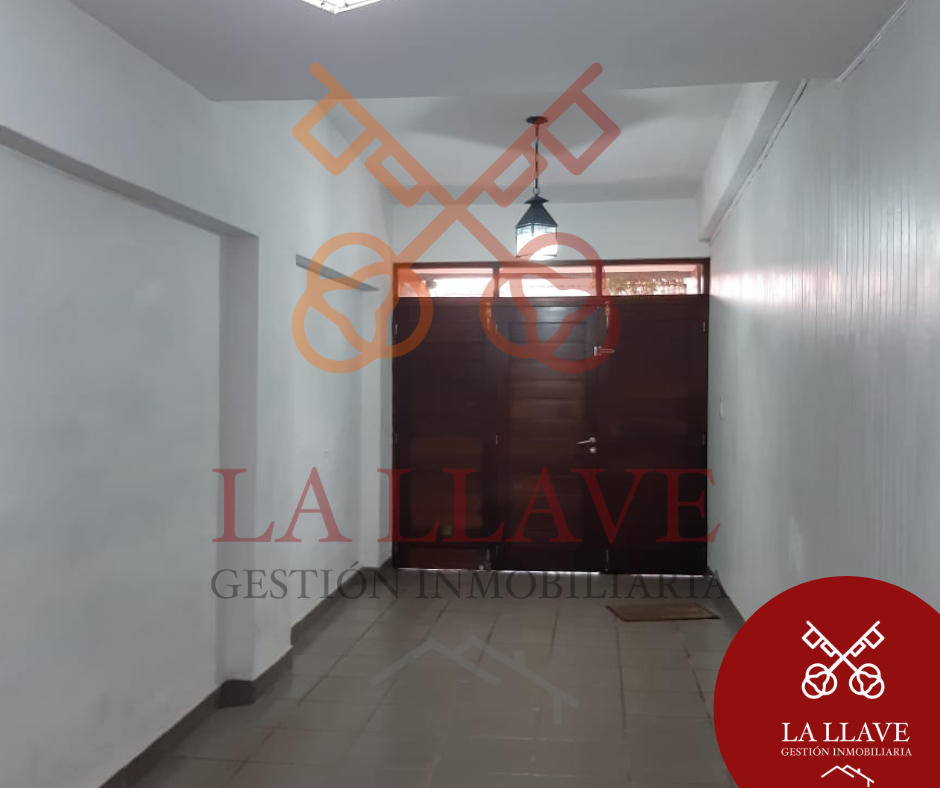 CASA A LA VENTA RÍO TERCERO, BARRIO BELGRANO