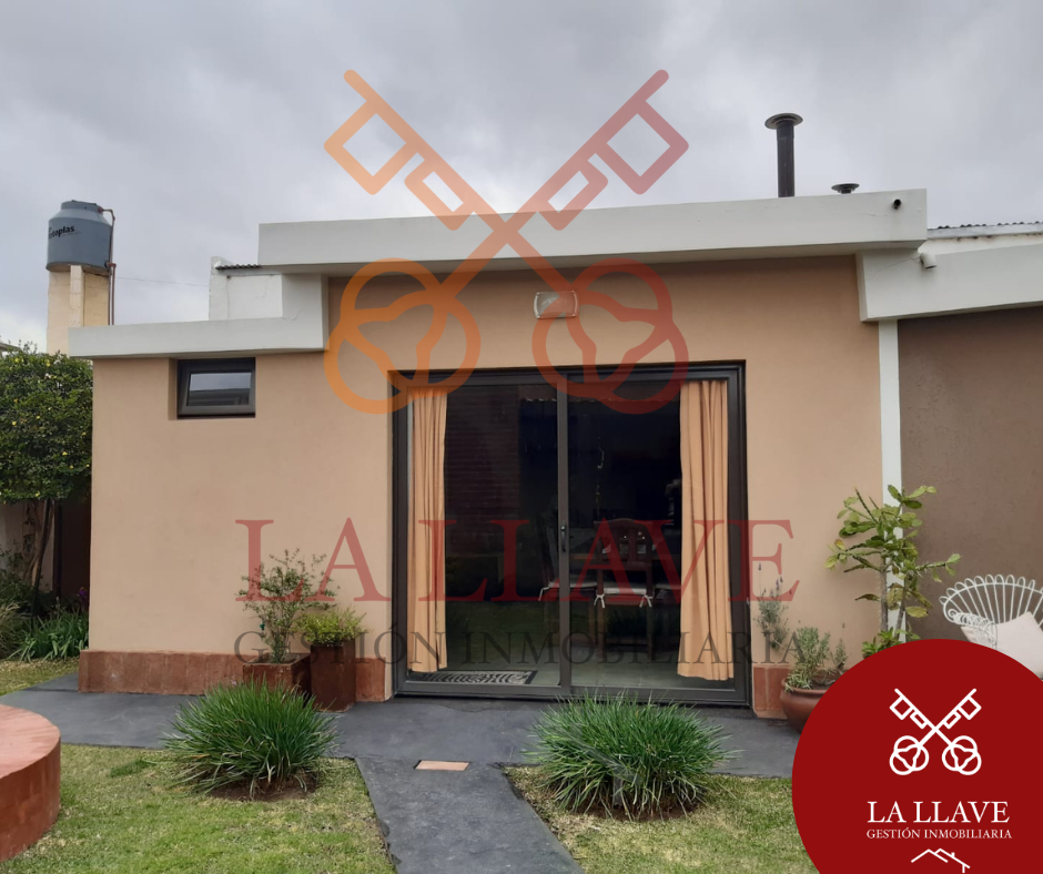 CASA A LA VENTA RÍO TERCERO, BARRIO BELGRANO