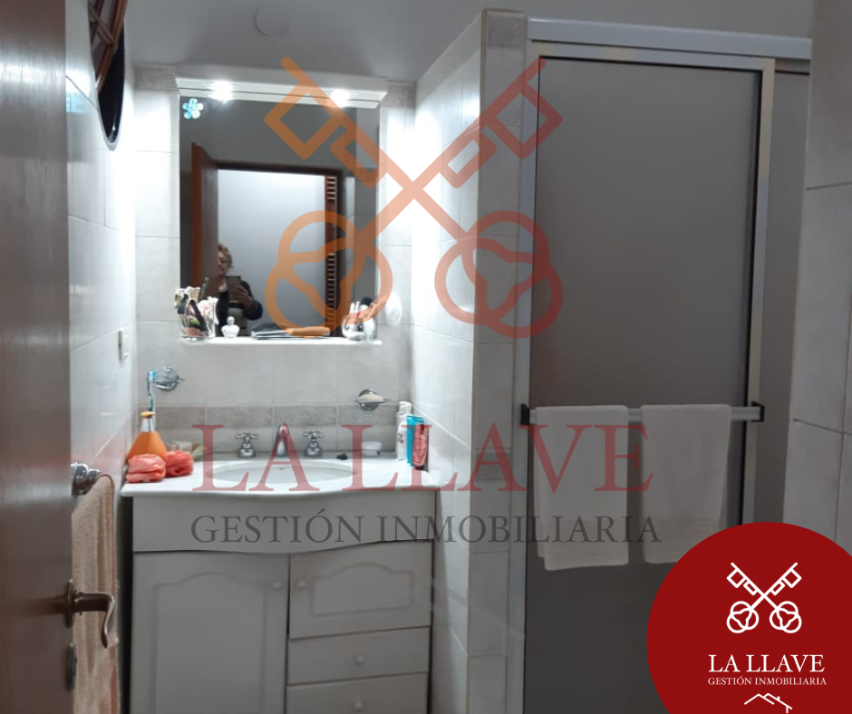 CASA A LA VENTA RÍO TERCERO, BARRIO BELGRANO