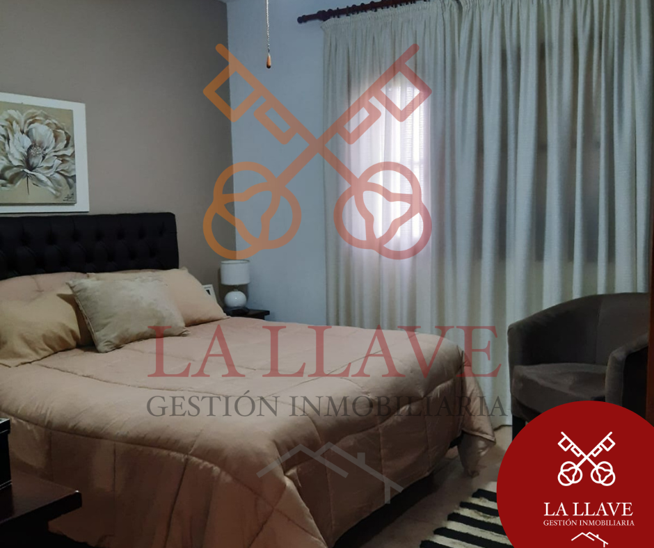 CASA A LA VENTA RÍO TERCERO, BARRIO BELGRANO