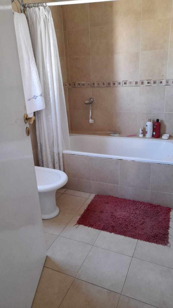 EN VENTA CASA DE CATEGORIA 3 DORMITORIOS VILLA MARIA