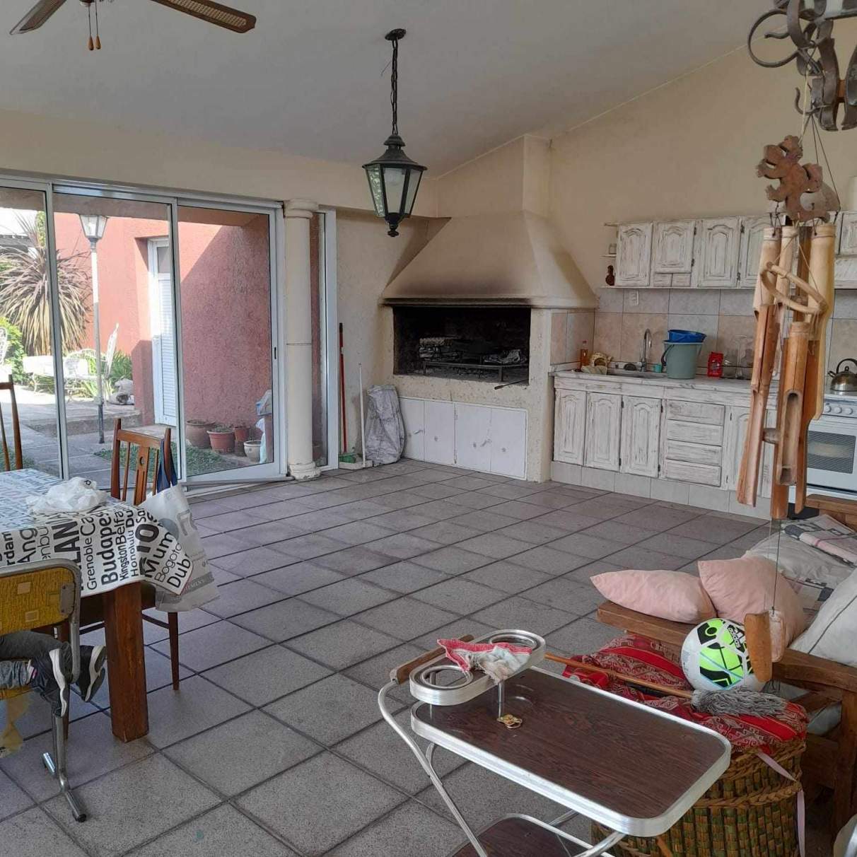 EN VENTA CASA DE CATEGORIA 3 DORMITORIOS VILLA MARIA