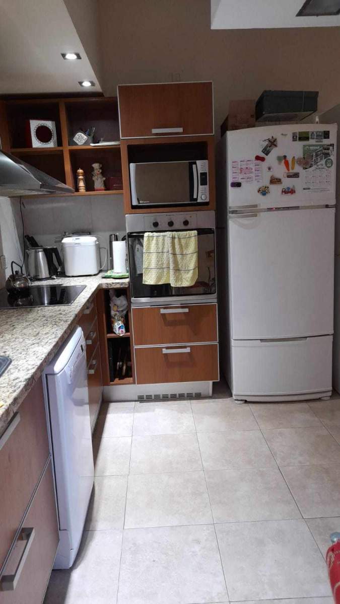 EN VENTA CASA DE CATEGORIA 3 DORMITORIOS VILLA MARIA