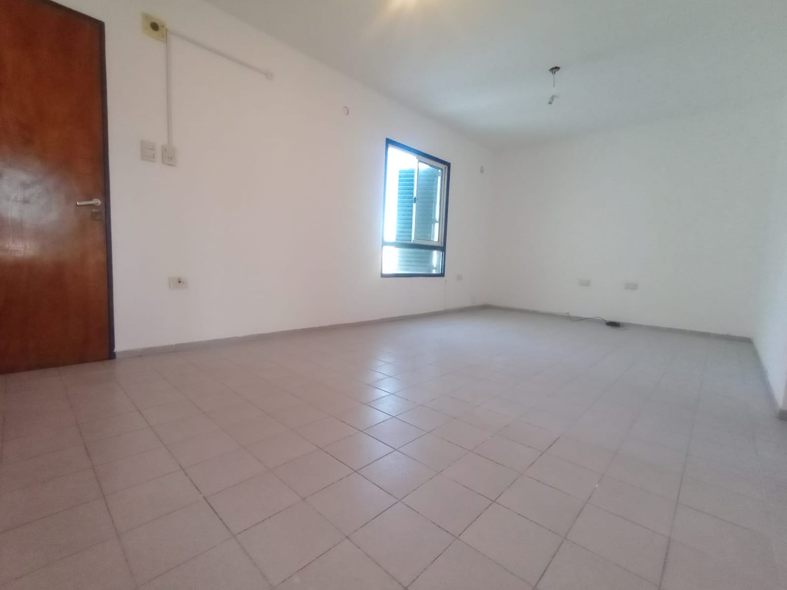 APTO CREDITO - DEPARTAMENTO EN VENTA 9 DE JULIO AL 2000  A METROS DE AVENIDA COLON