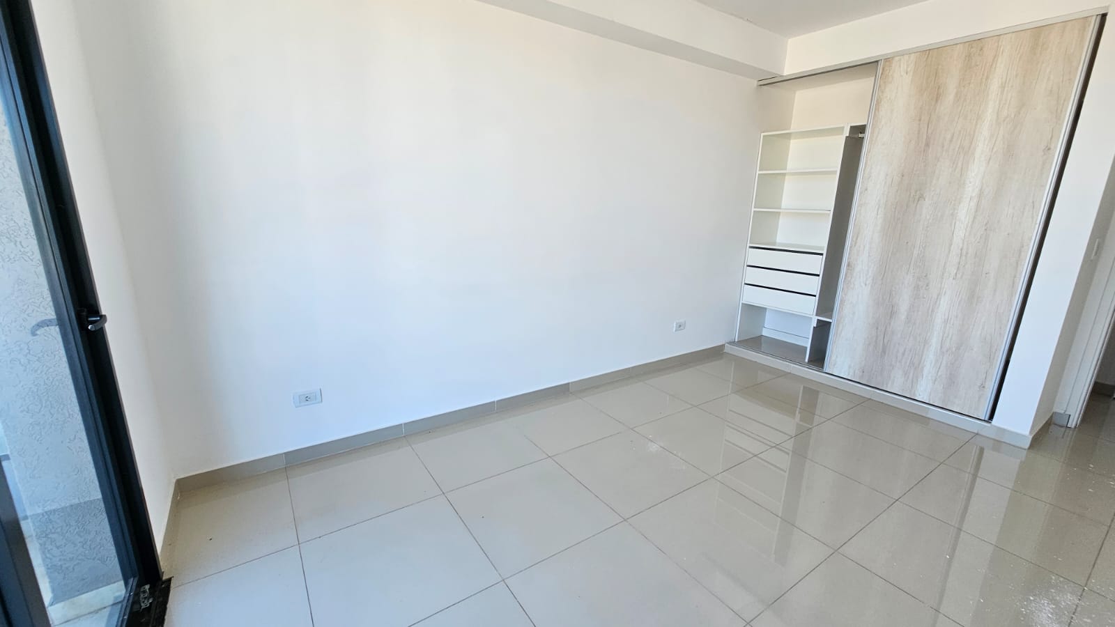 SE VENDE DEPARTAMENTO UN DORMITORIO CARLOS PAZ