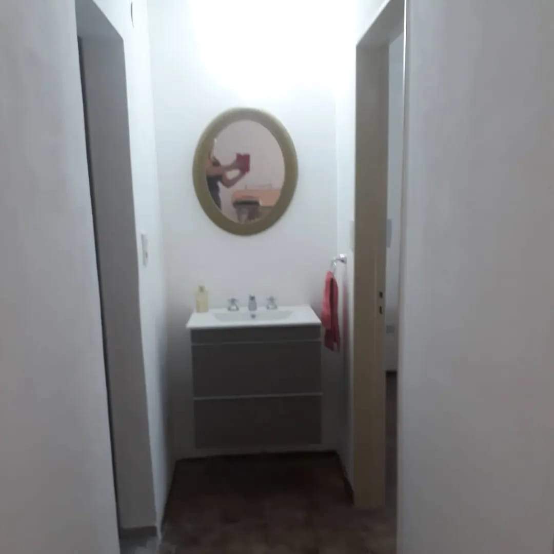 OPORTUNIDAD!!! Vendo Departamento de un dormitorio sobre Av. Colón.