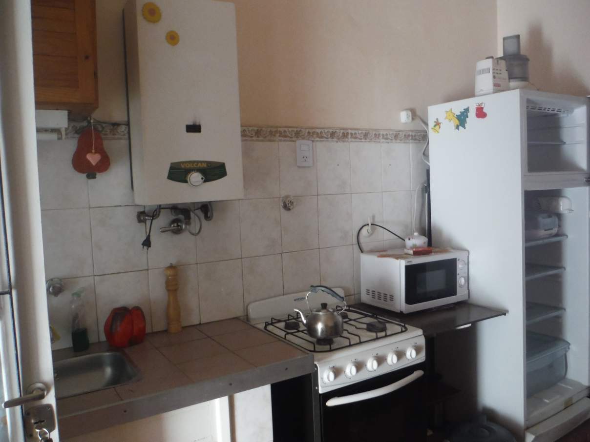 VENTA CASA 2 PLANTAS- B° LAS GEMELAS- CAPILLA DEL MONTE