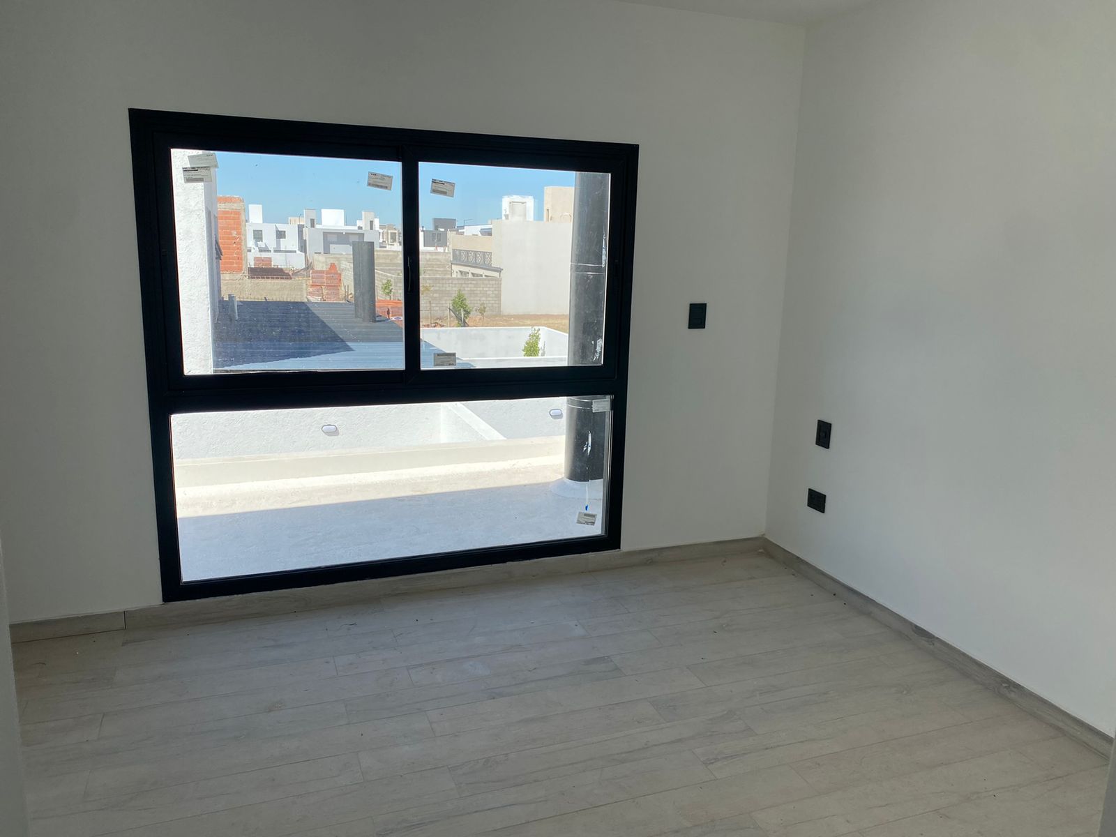 DUPLEX EN VENTA COLINAS DE MANANTIALES