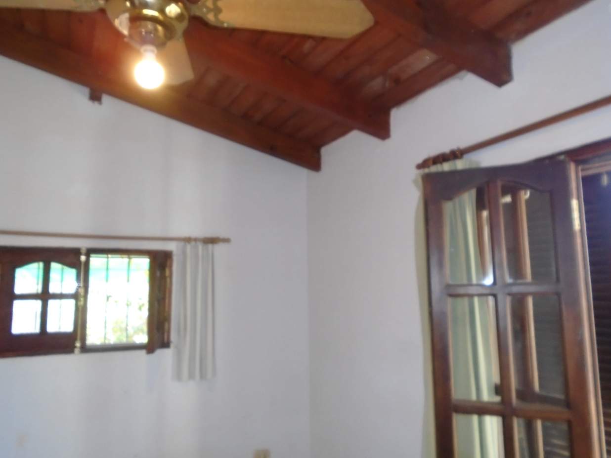 VENTA CHALET Y CABAÑA- CAPILLA DEL MONTE