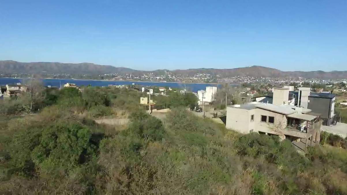 VENDO HERMOSO TERRENO CON VISTA PANORAMICA EN VILLA DEL LAGO