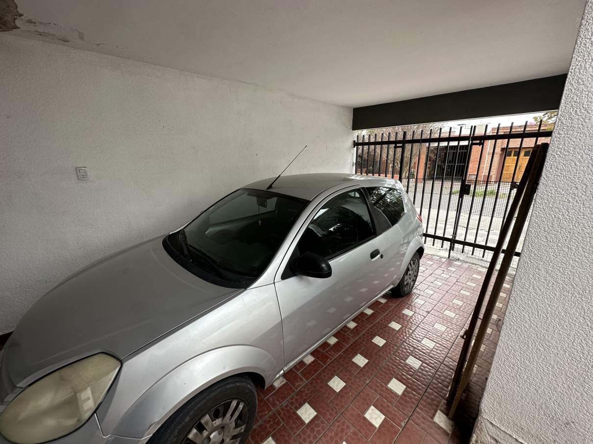 Vendo Casa en Barrio Alto Alberdi