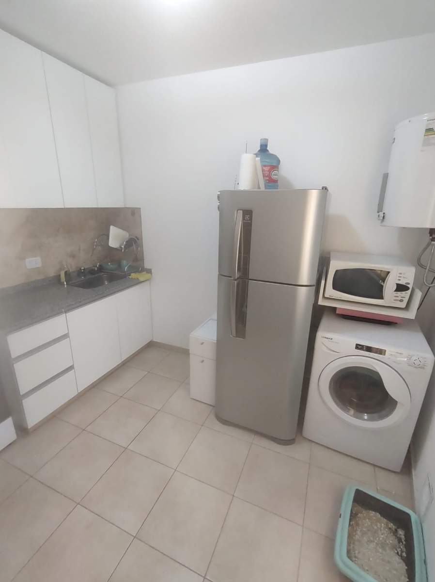 Vendo departamento con pileta en barrio Alto Alberdi