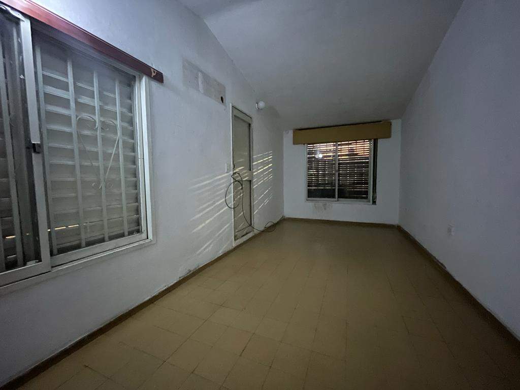 SR VENDE CASA EN BELLA  VISTA